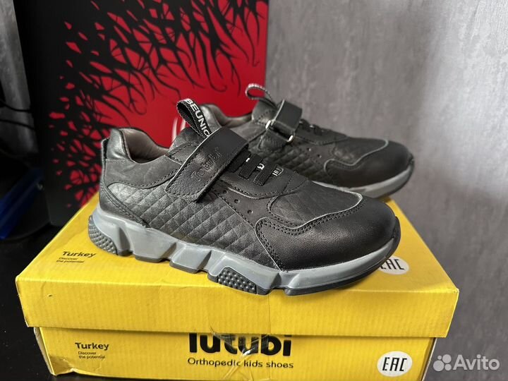 Кроссовки Tutubi 31,32