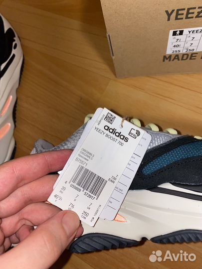 Adidas Yeezy Boost 700 wave runner оригинал