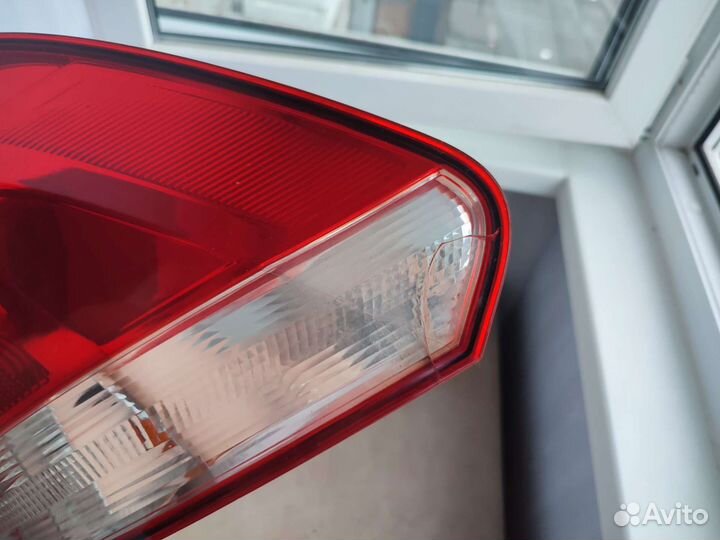Задние фонари на volkswagen polo седан