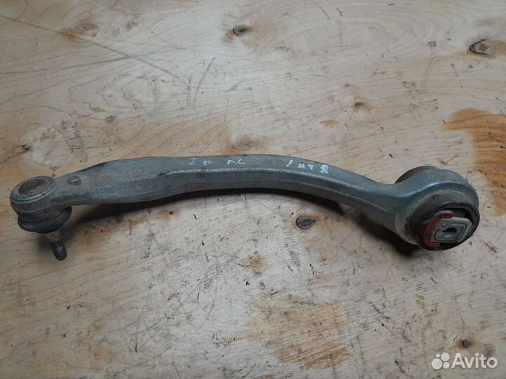 Рычаг правый Audi a6 c5 Ауди а6 ц5