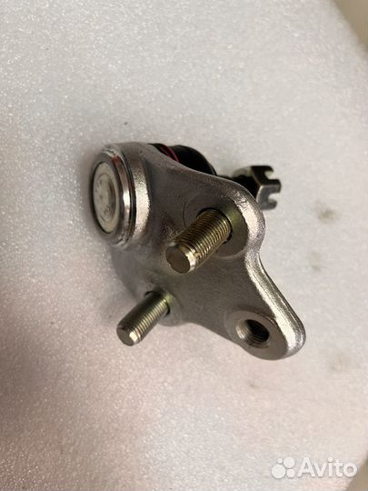 Шаровая опора нижн. L/R toyota Celica 1.8 08.99-09