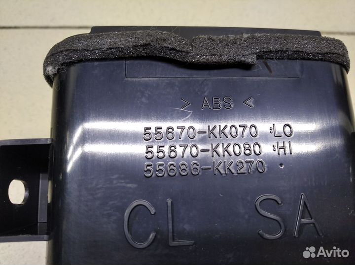 Дефлектор воздушный Fortuner 2015