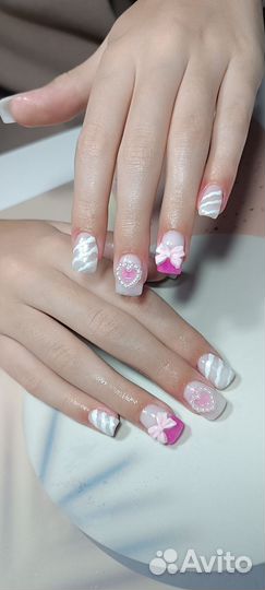 Маникюр и педикюр