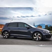 Volkswagen Golf GTI 2.0 MT, 2016, 114 000 км, с пробегом, цена 2 200 000 руб.