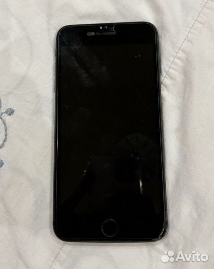 iPhone 8 Plus, 64 ГБ