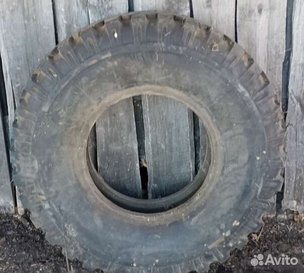 Accelera 651 2.25/4.5 R4