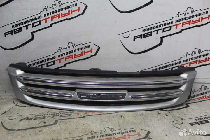 Решетка радиатора toyota caldina AT211G CT216G ST2