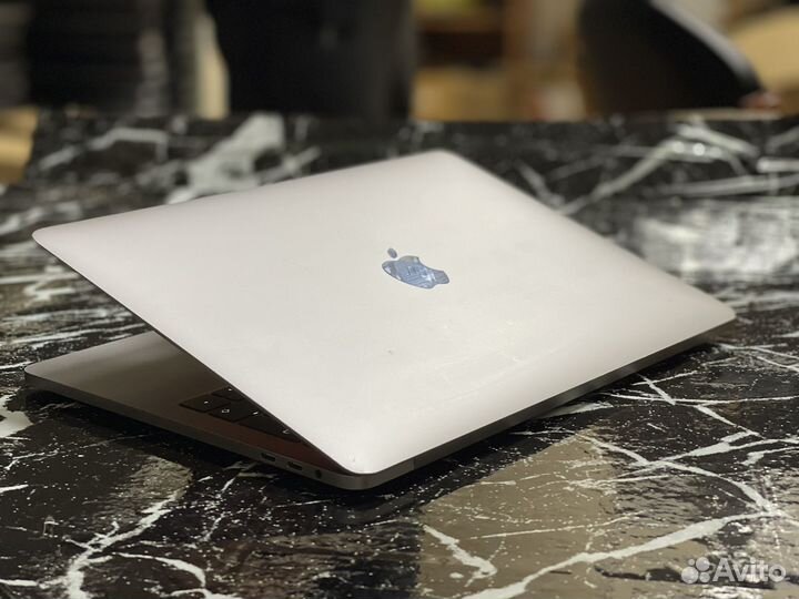 MacBook Pro 13 2017 retina i7/16/1Tb