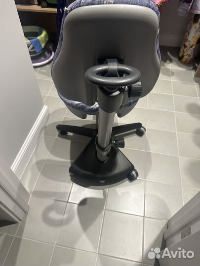 Компьютерное кресло