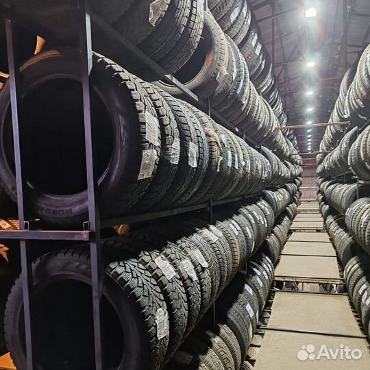 Yokohama BluEarth-ES ES32 215/55 R17 94V