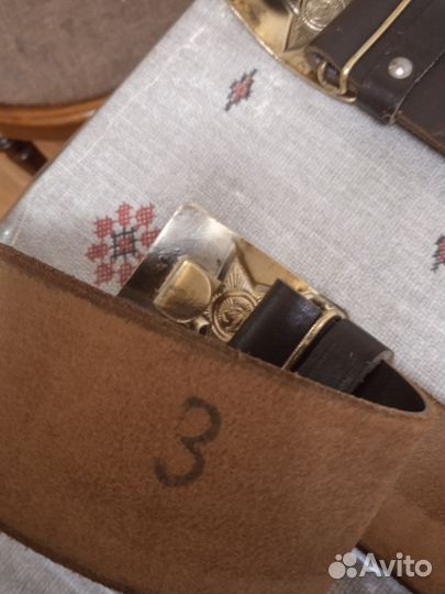Мужской кожаный ремень коричневый