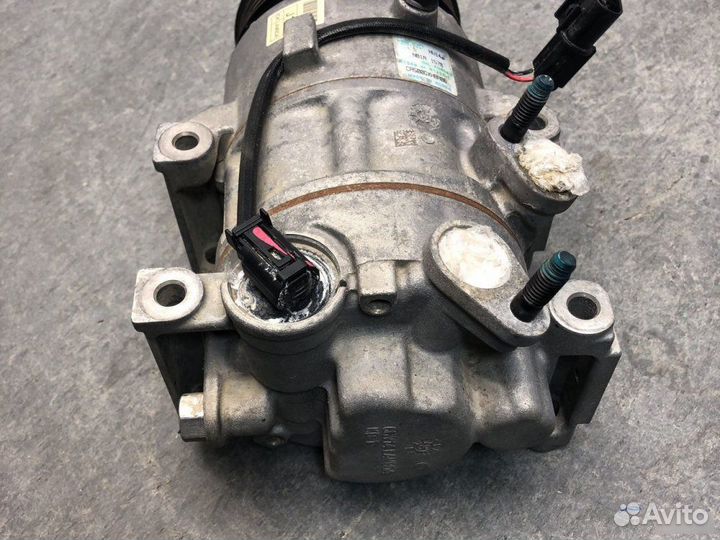 Компрессор Kia Stinger 3.3