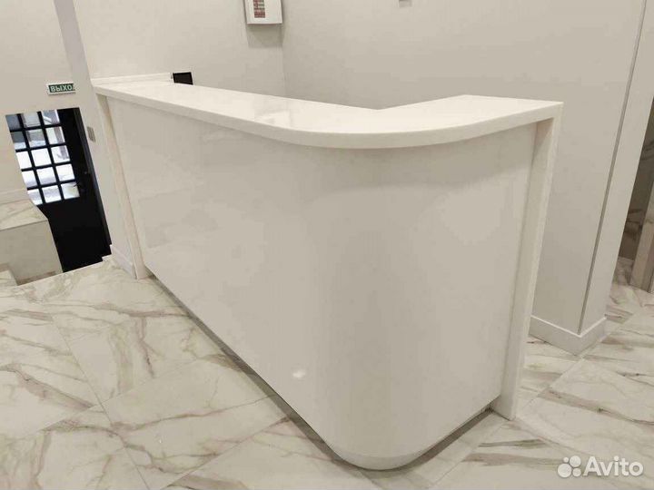 Ресепшн из искусственного камня