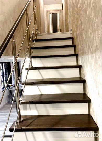 Лестничные перила кованные с монтажем