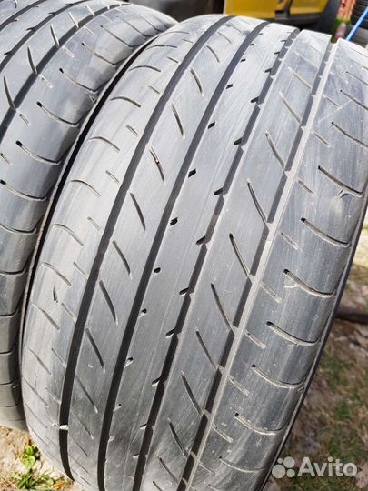 Yokohama BluEarth E51B 225/45 R17