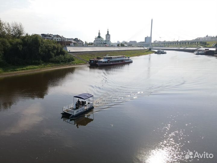 Катамаран прогулочный Робинзон 610/245