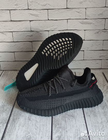 Кроссовки мужские летние adidas yeezy boost V2 350