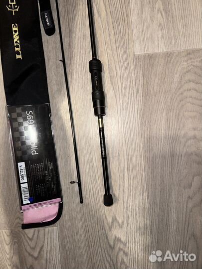 Gamakatsu luxxe Yoihime Hana 2 S69UL-solid