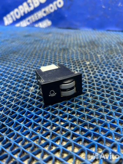 Кнопка корректора фар Lifan Solano седан 2011