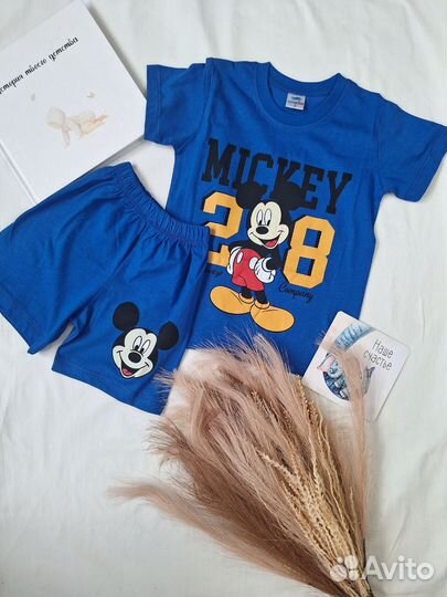 Костюм для мальчика новый от 3 до7 лет