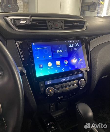 Магнитола Nissan X-Trail T32 Teyes CC2L plus