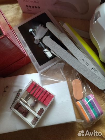 Продам все для дизайна ногтей