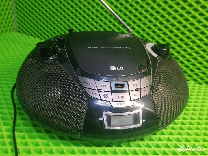 Бумбокс LG sb-16