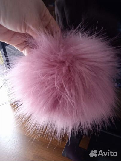 Меховой помпон