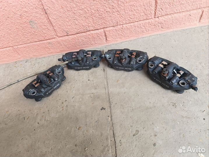 Суппорта suzuki gsx r 600 750 1000