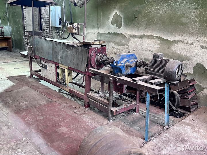 Экструдер для полимерпесчаных изделий