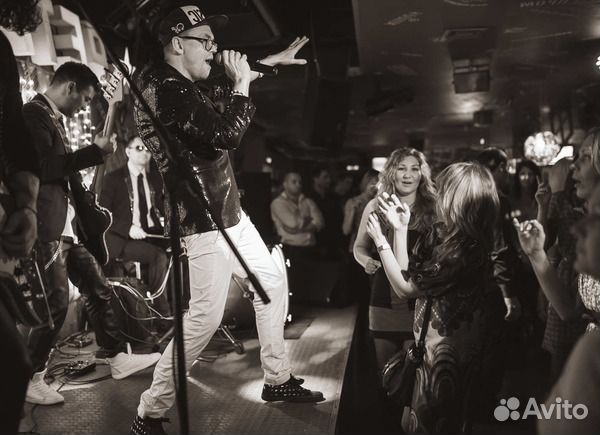 Ночной клуб/караоке-бар/крафт-бар