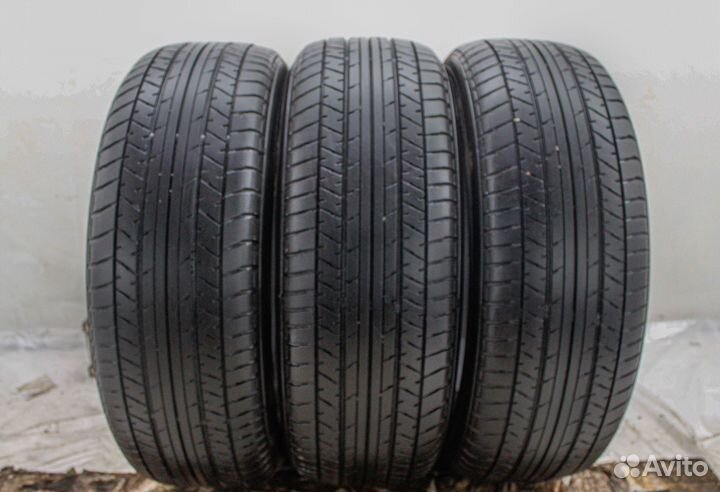 Yokohama A349 215/60 R17 96H