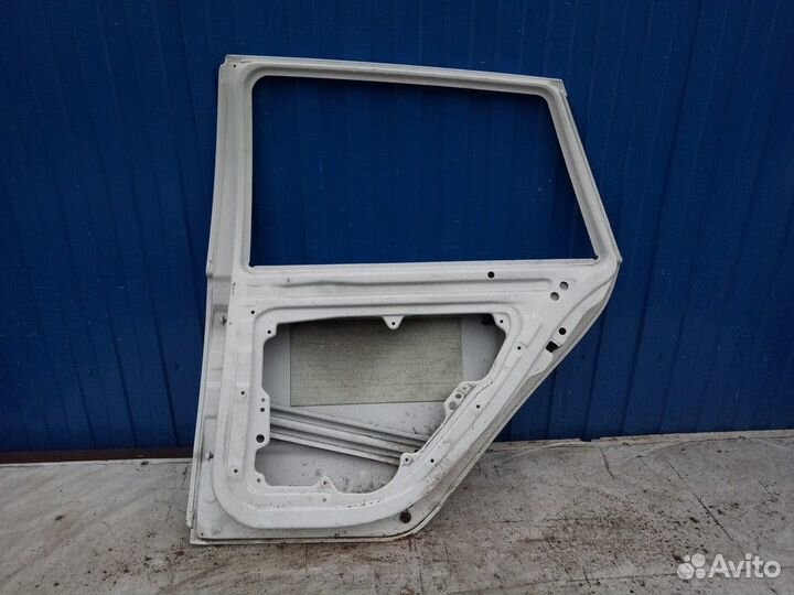 Дверь задняя правая Skoda Fabia