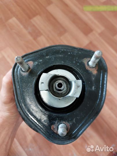 Пневмостойка lexus LS600hl