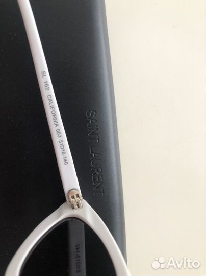 Солнцезащитные очки, бренд saint laurent