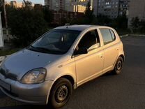 Toyota Yaris 1.0 MT, 2000, 283 000 км, с пробегом, цена 190 000 руб.