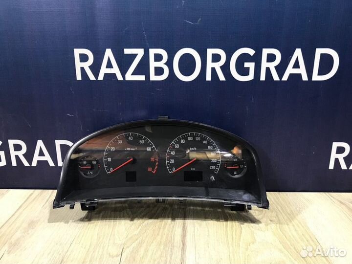 Панель приборов Opel Vectra C 1.8 Z18XE 2002