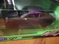 Модель 1:24 Ford Mustang GT 2015 г. в. (Welly)