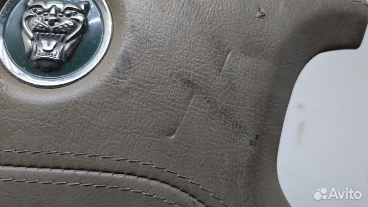 Подушка безопасности водителя Jaguar S-type, 2003