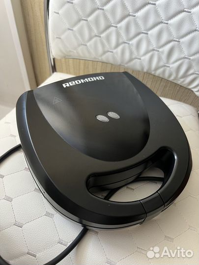 Мультипекарь вафельница redmond rmb-611 + панели