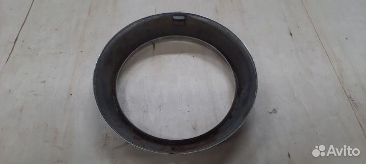 Ободок фары газ-12 зим