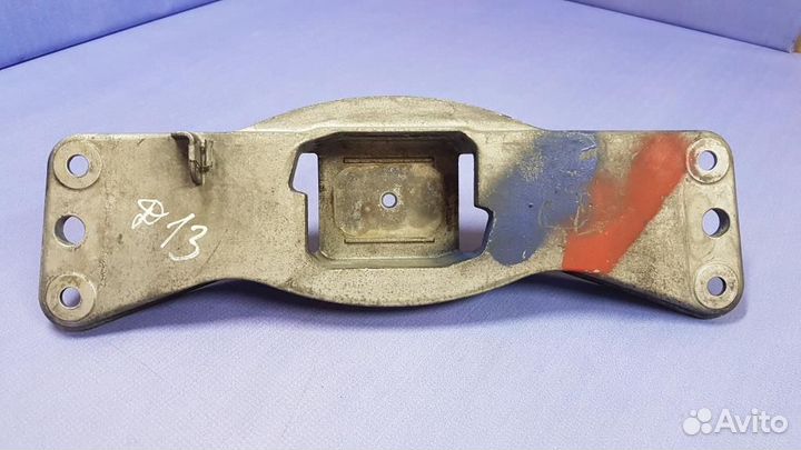 Кронштейн кпп BMW 5-серия E60/E61