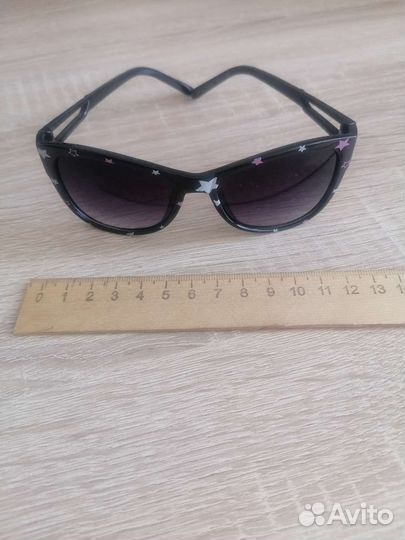 Солнцезащитные очки для детей