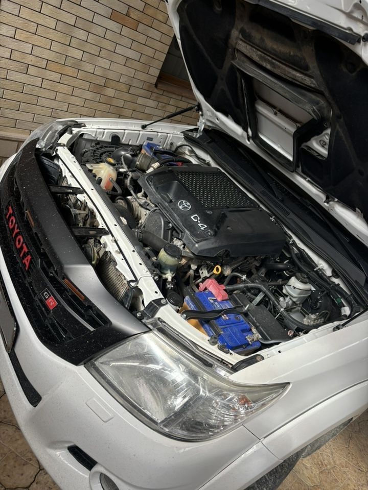 Toyota Hilux: фото владельца