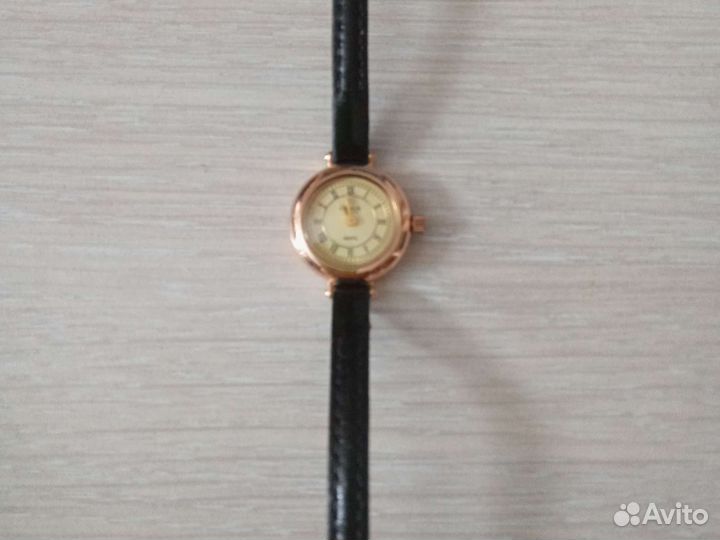 Часы женские, золотые. Проба:585