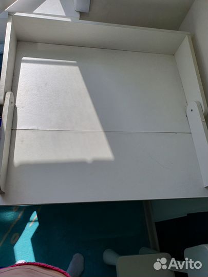 Пеленальный комод белый,стол и стул Икея