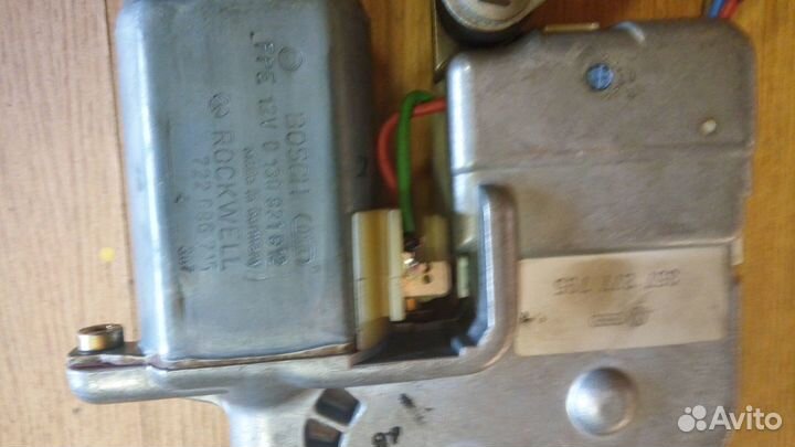 Моторчик эл.люка на Пассат Б 3