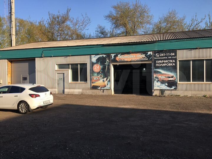 Здание, 220 м²