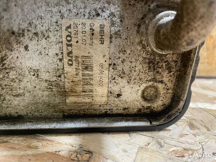 Теплообменник Вольво S60 S80 XC70 V70