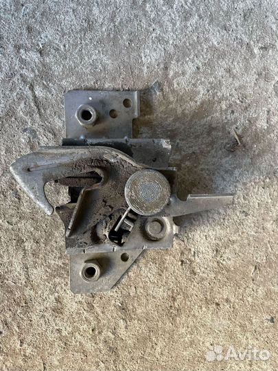 Замок капота ford fusion